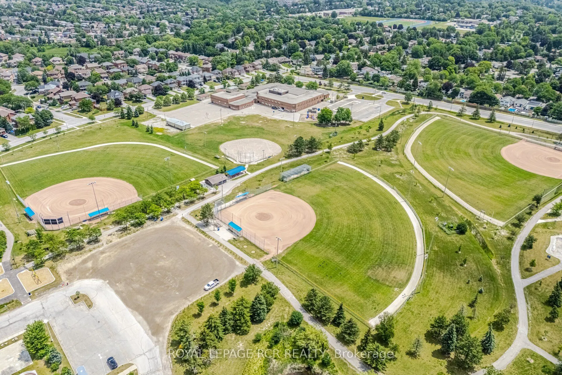 31 Alderbrook Place #8