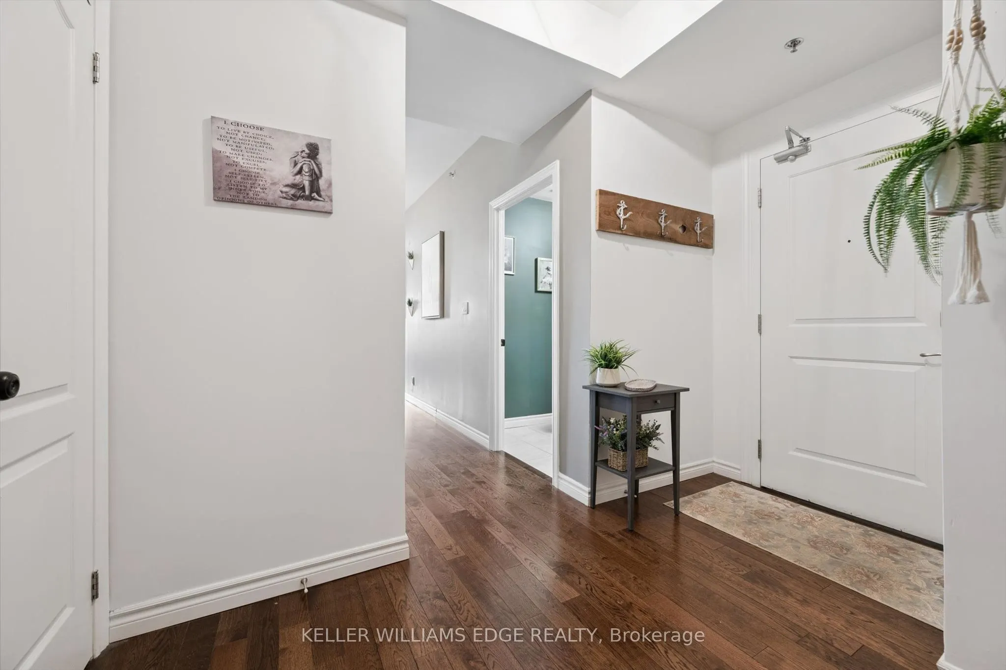 34 Plains Road E #208