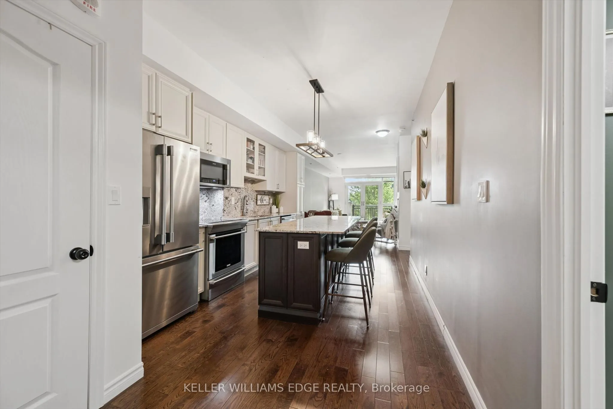 34 Plains Road E #208