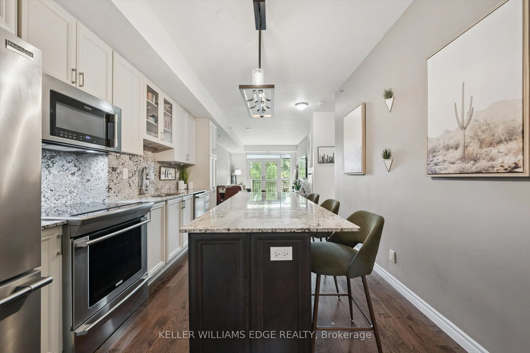 34 Plains Road E #208