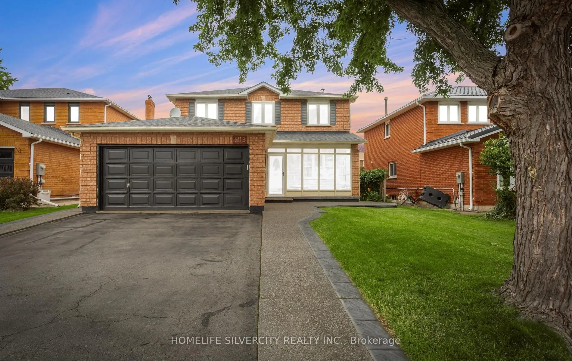 303 Hickory Circle