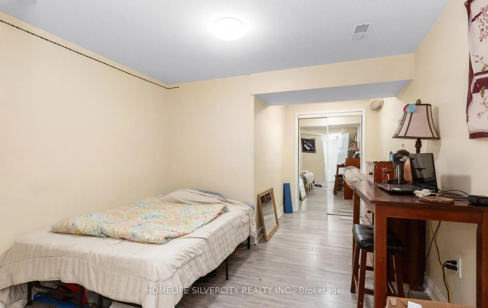 303 Hickory Circle