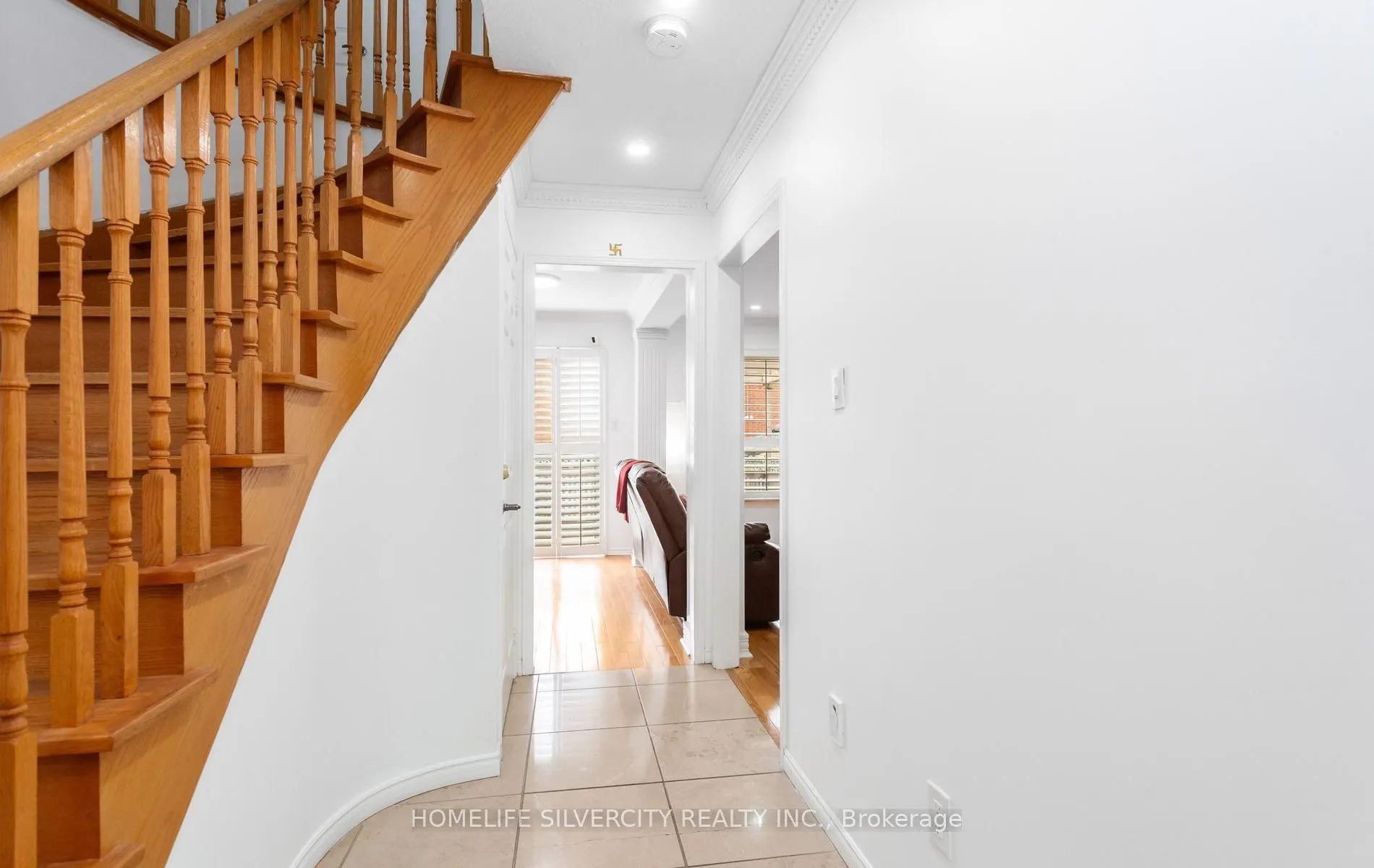 303 Hickory Circle