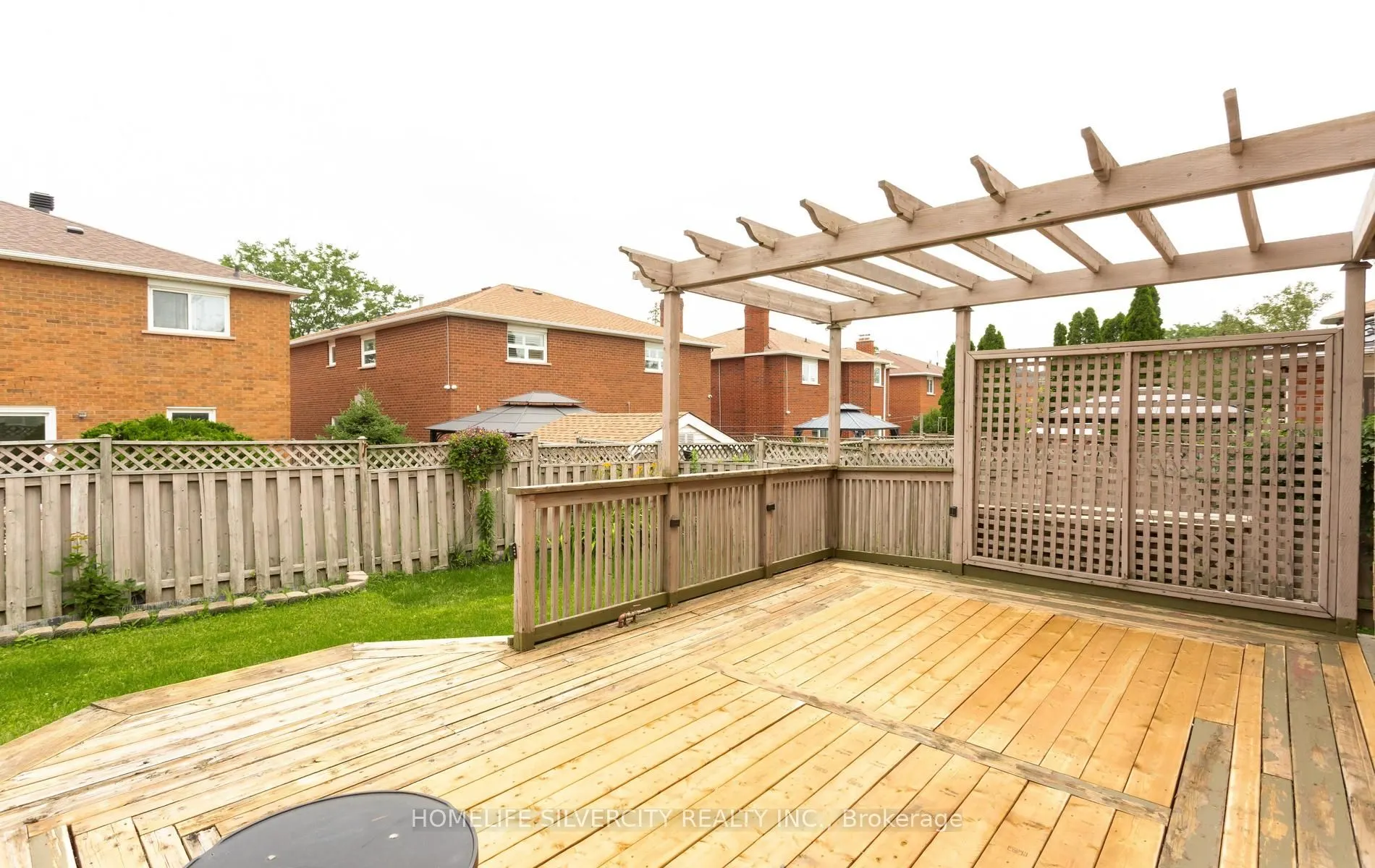 303 Hickory Circle