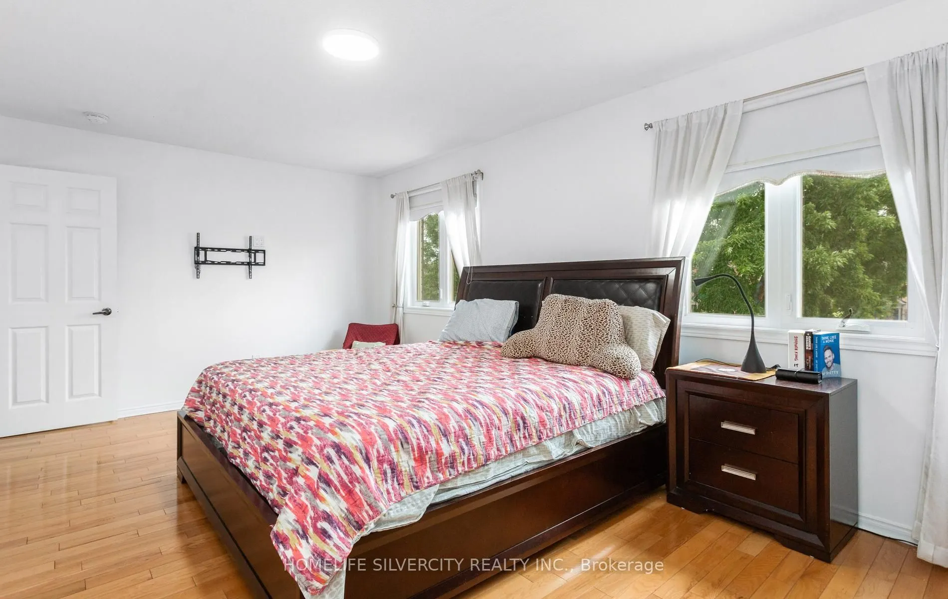 303 Hickory Circle