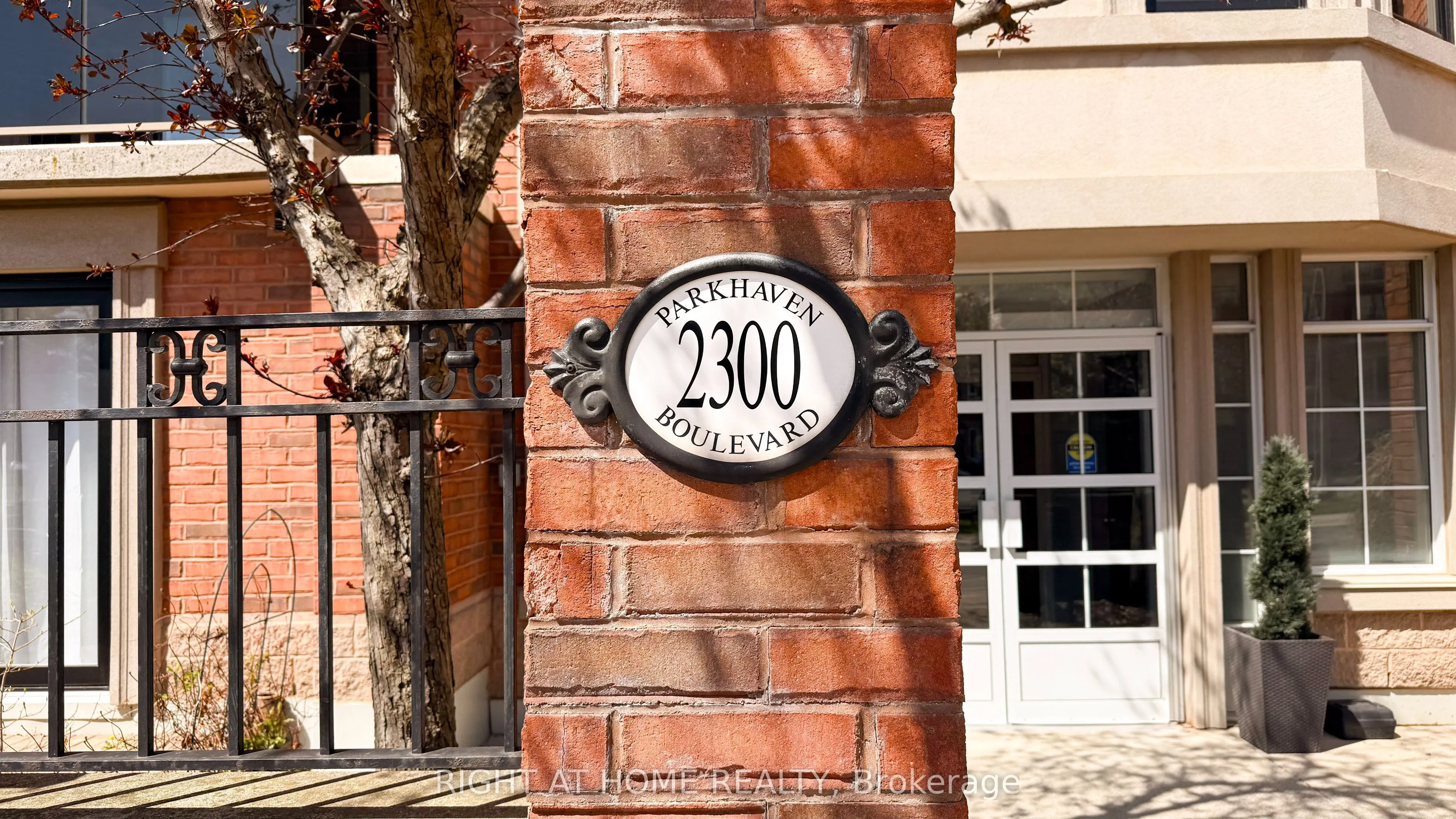 2300 Parkhaven Boulevard #308