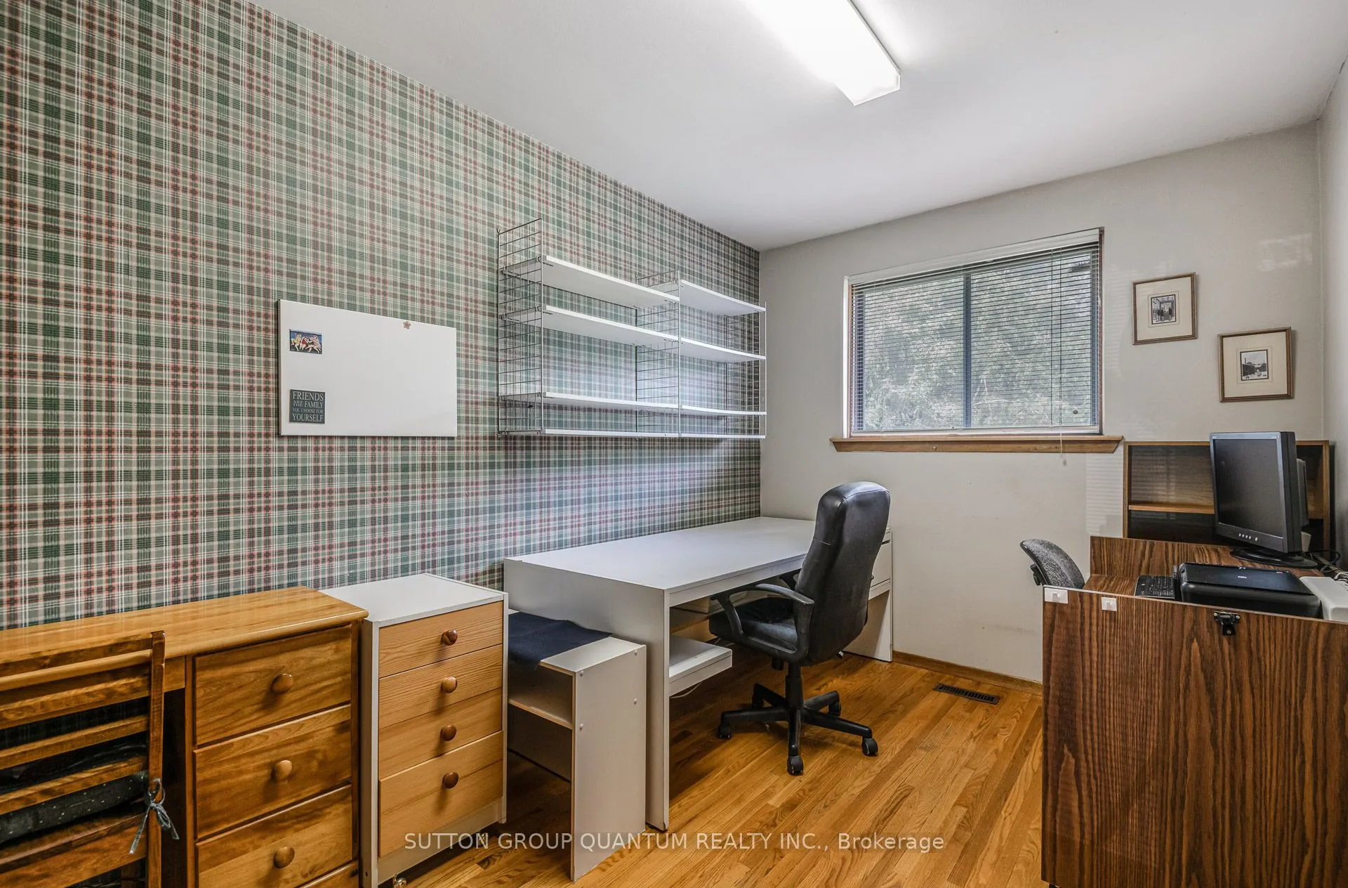 754 Eaglemount Crescent