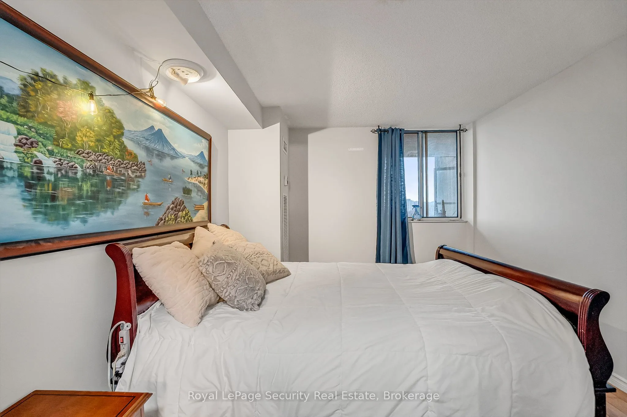 10 Martha Eaton Way #1207