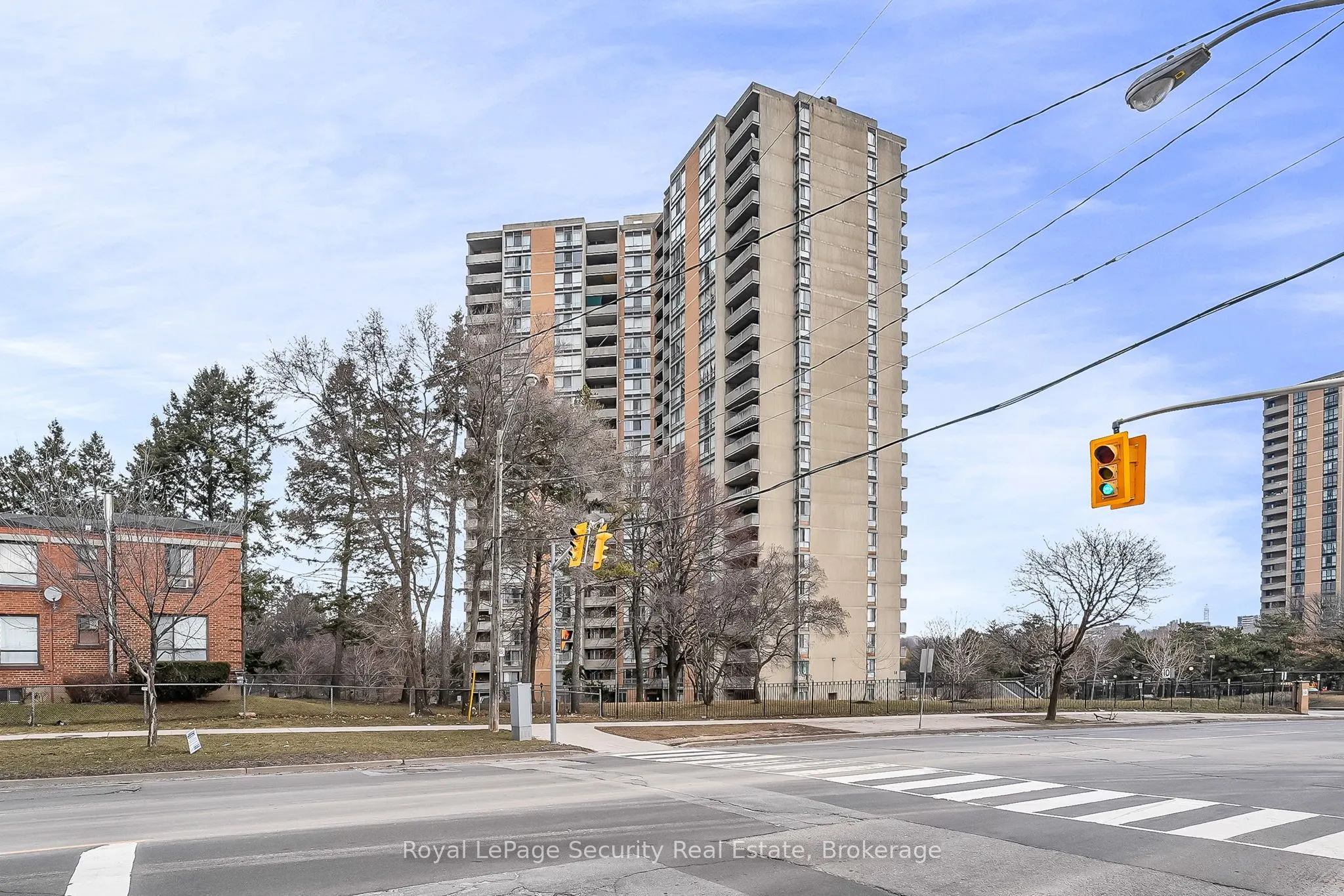 10 Martha Eaton Way #1207