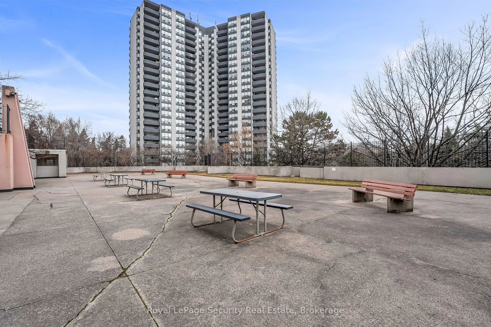 10 Martha Eaton Way #1207