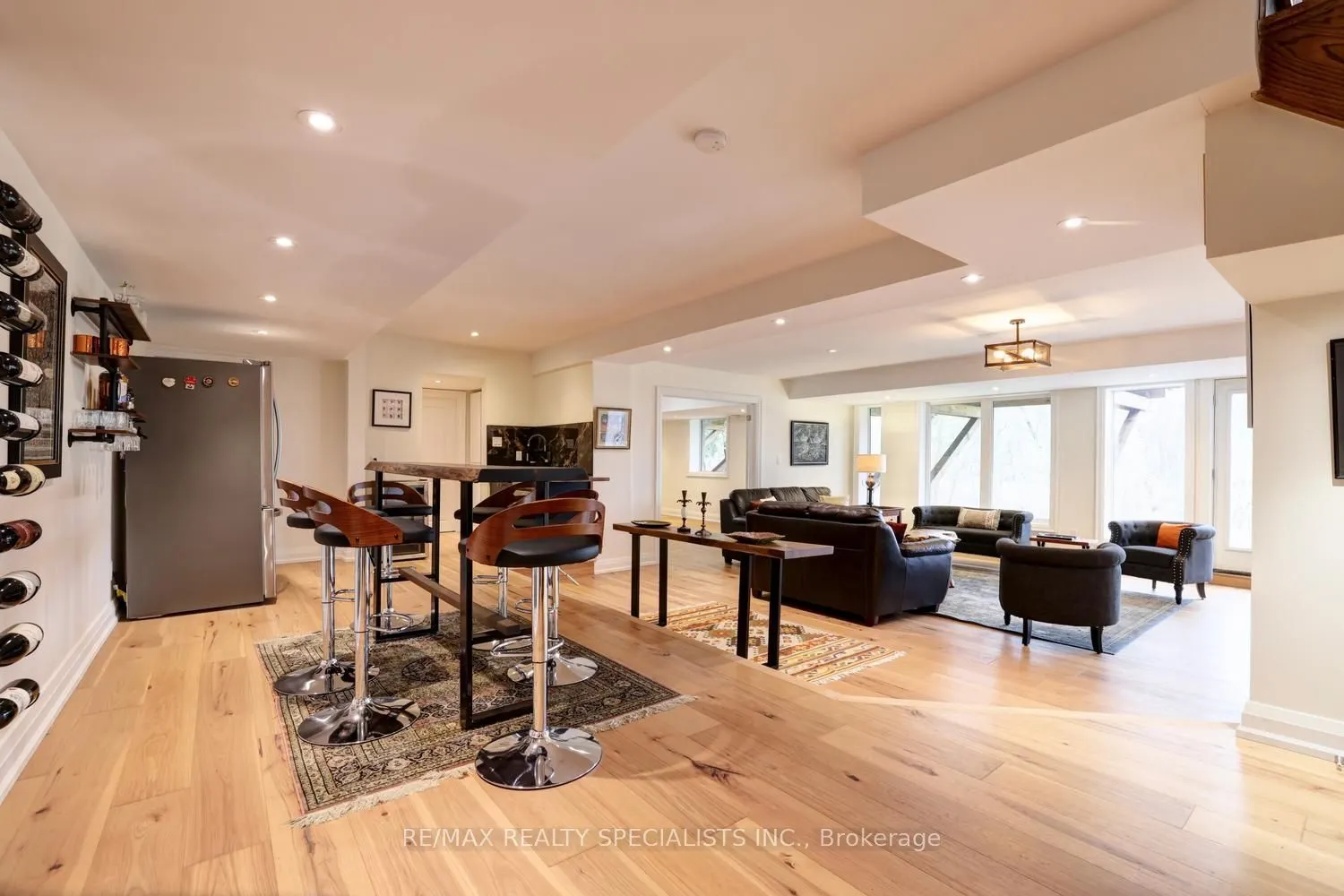 1301 Gatehouse Drive