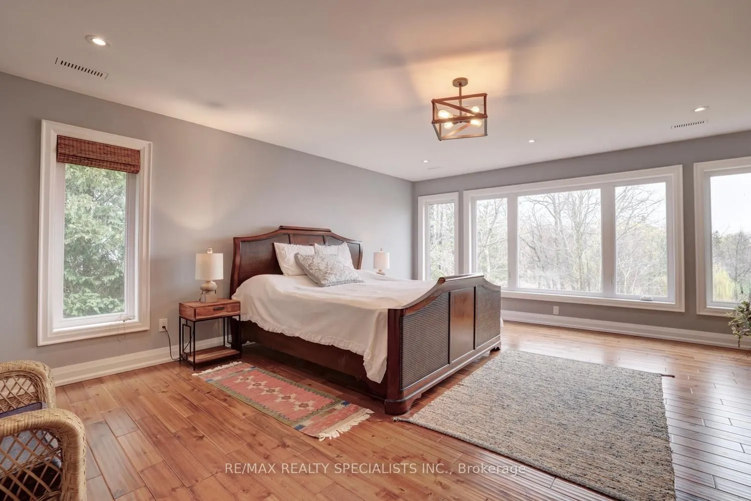 1301 Gatehouse Drive