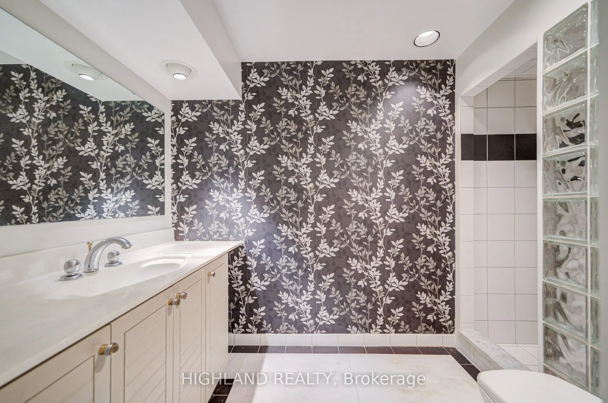 4369 Spinningdale Court