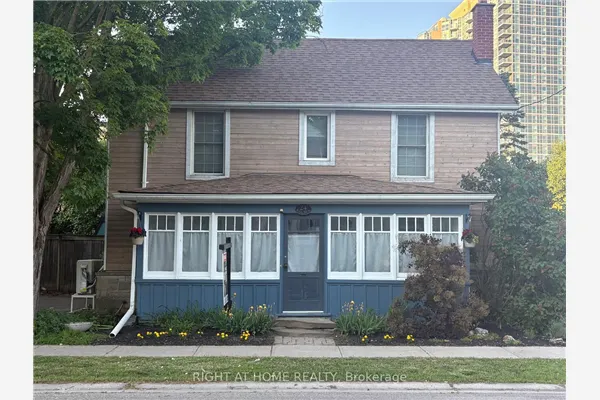 24 Mill Street N