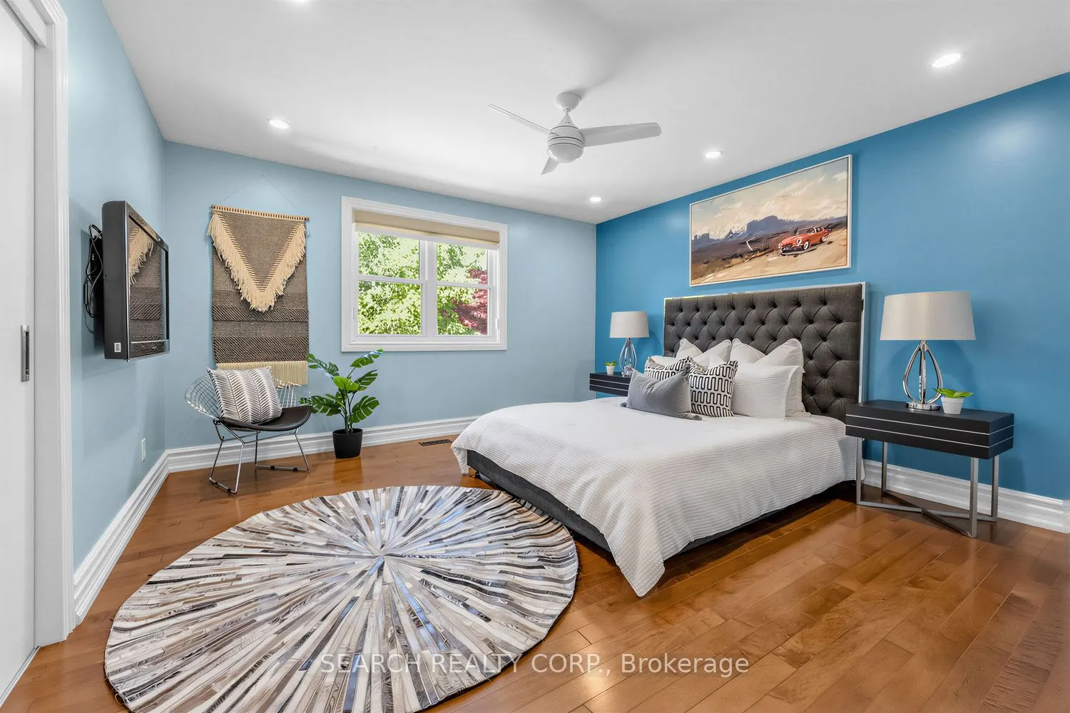 1421 Watersedge Road