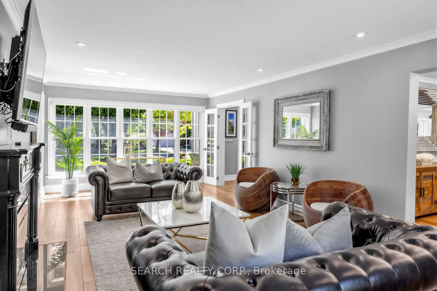 1421 Watersedge Road