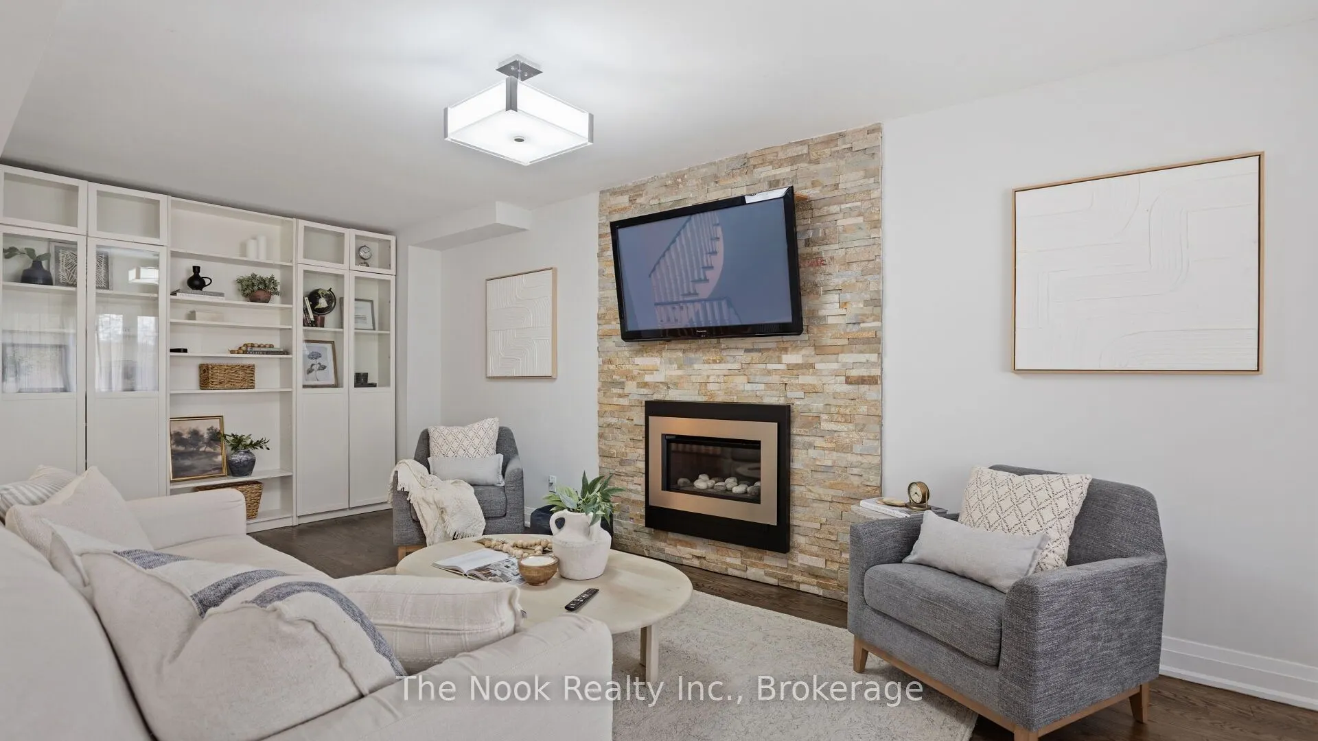 938 Wetherby Lane