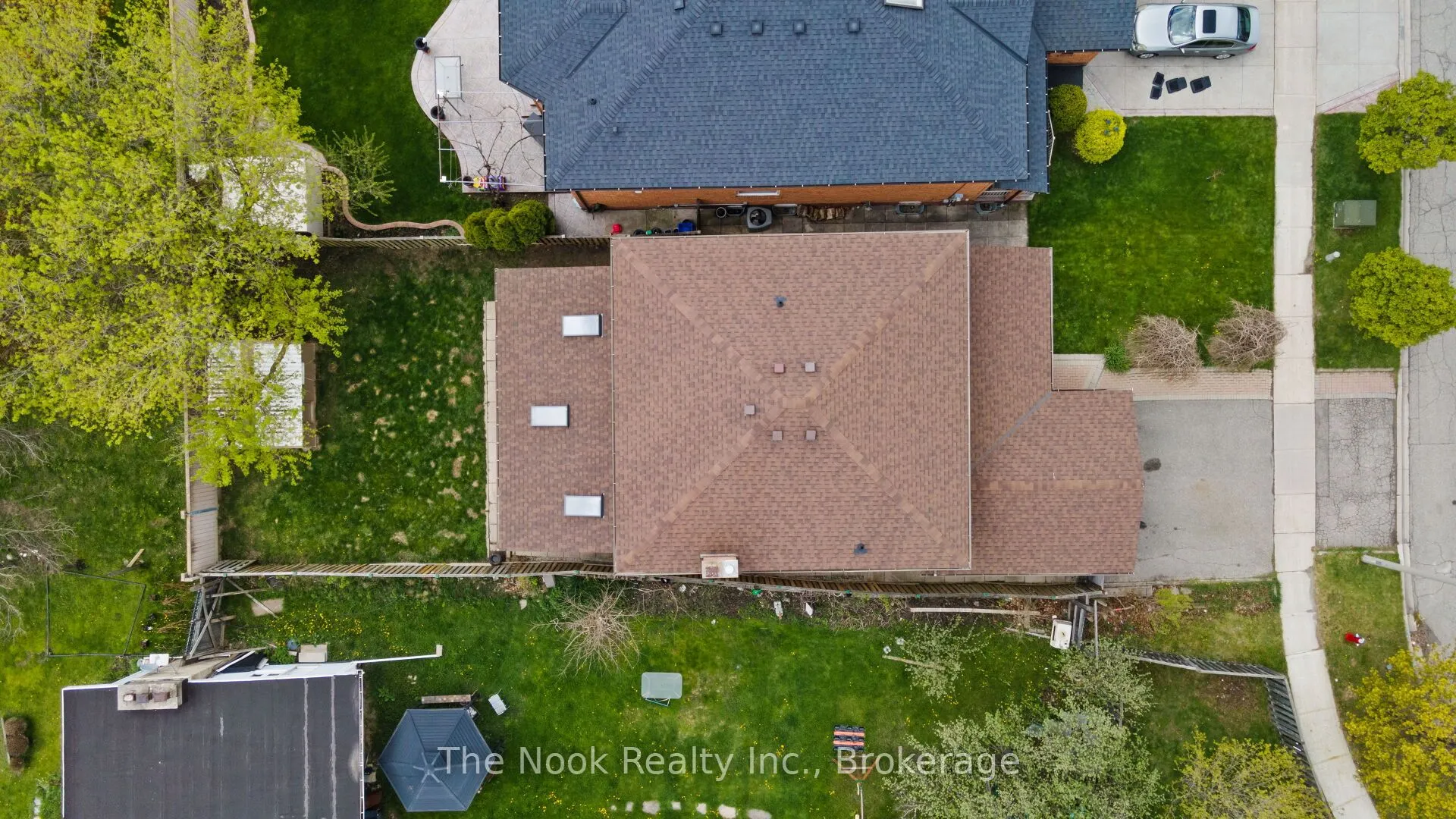 938 Wetherby Lane