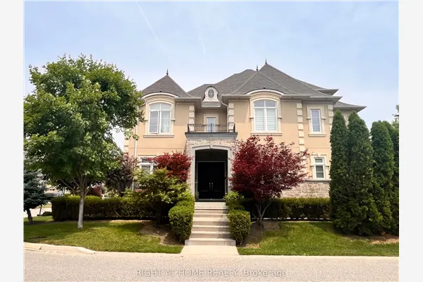 11 Fairmont Close