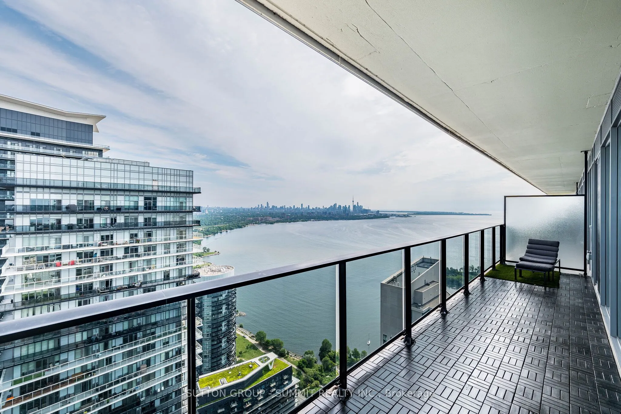 70 Annie Craig Drive #5102