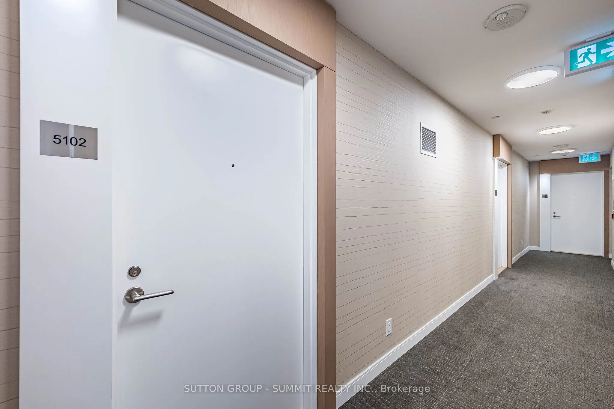 70 Annie Craig Drive #5102