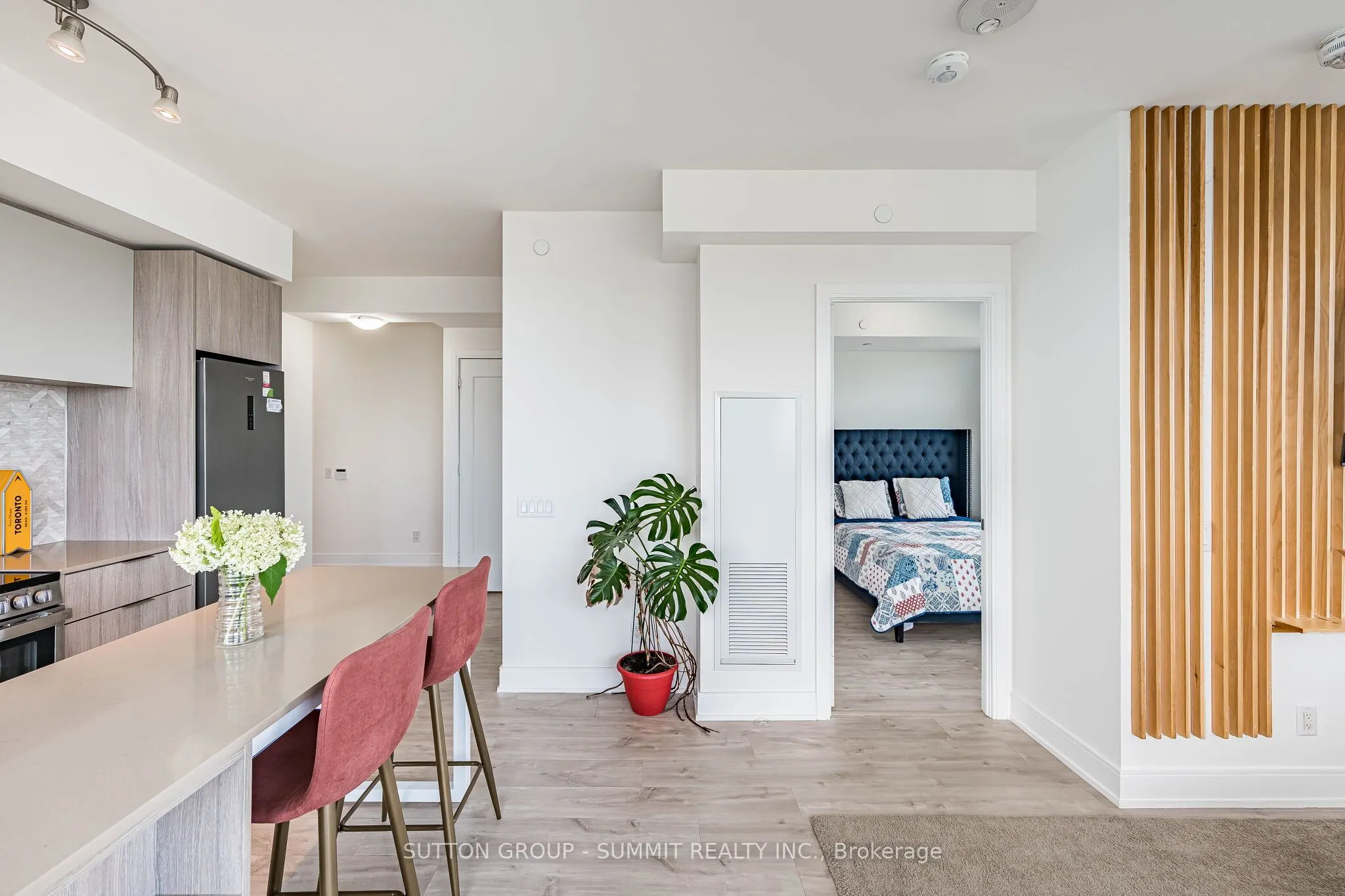 70 Annie Craig Drive #5102