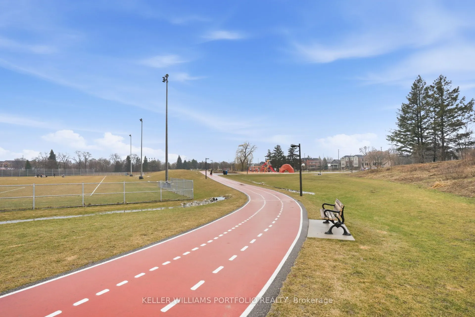 190 Manitoba Street #802