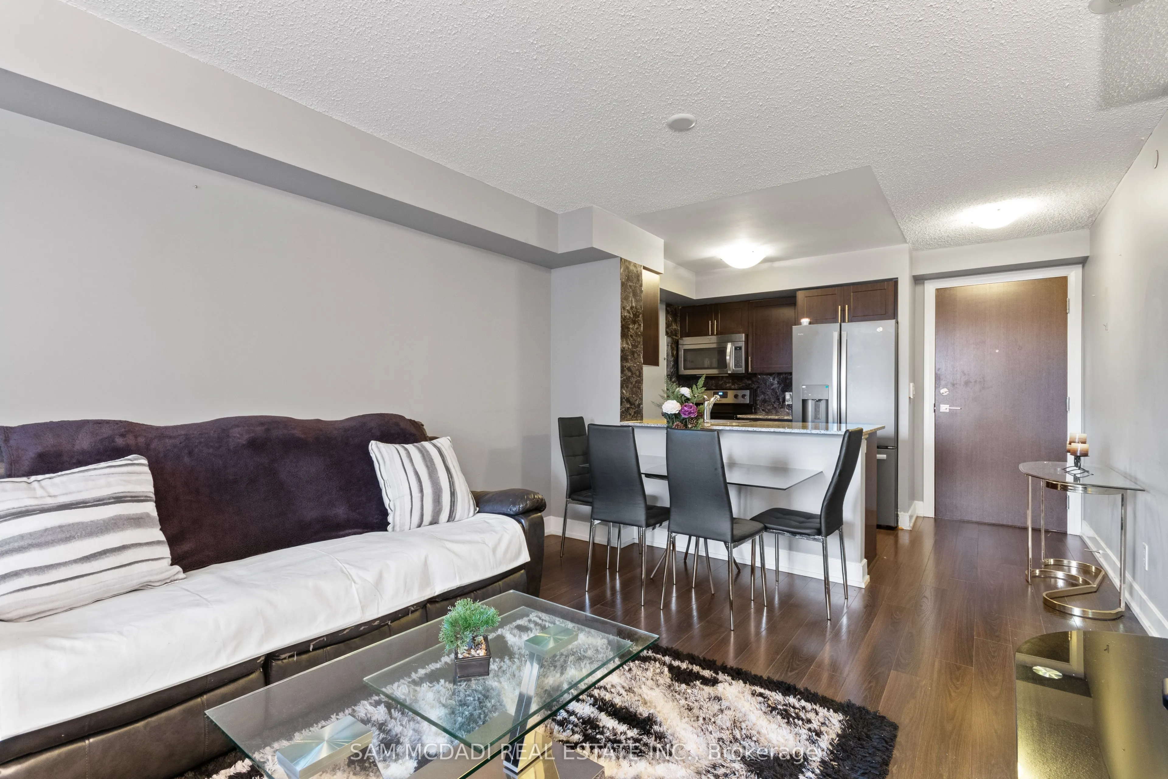 2 Eva Road #630