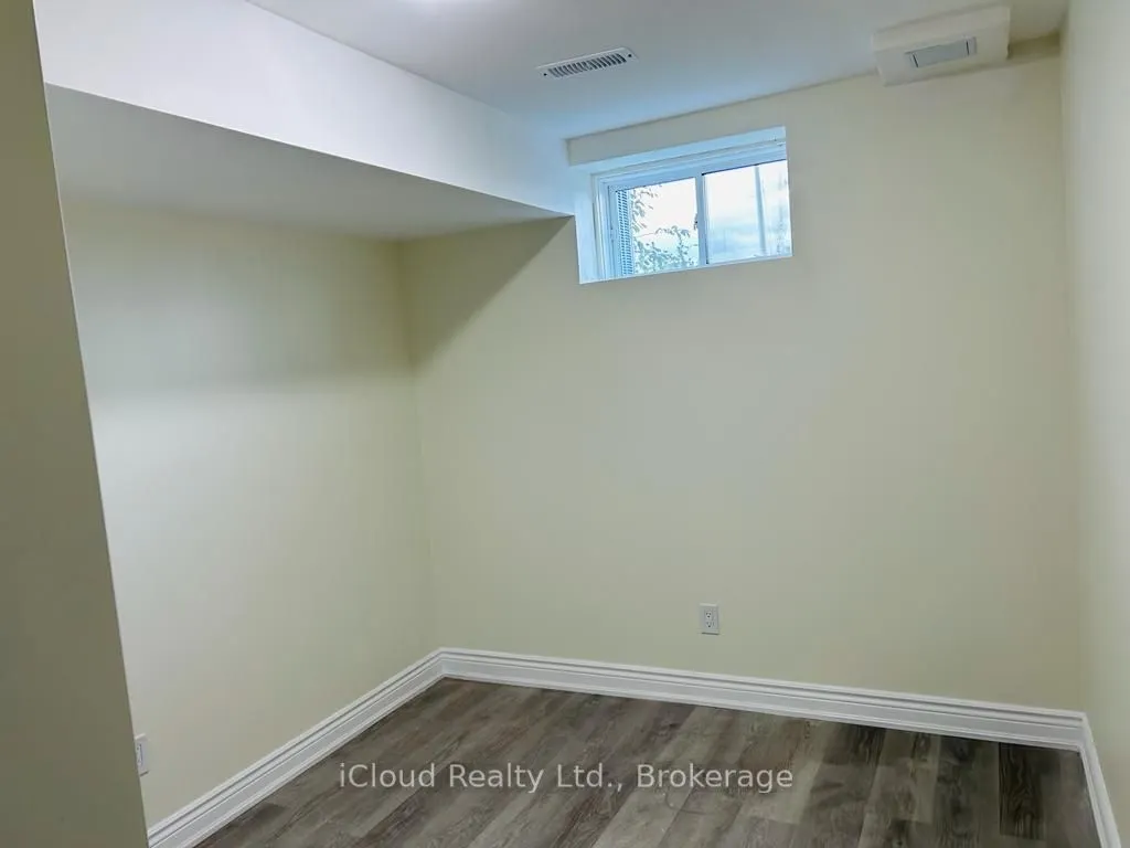35 Brixham Lane #BASEMENT UNIT