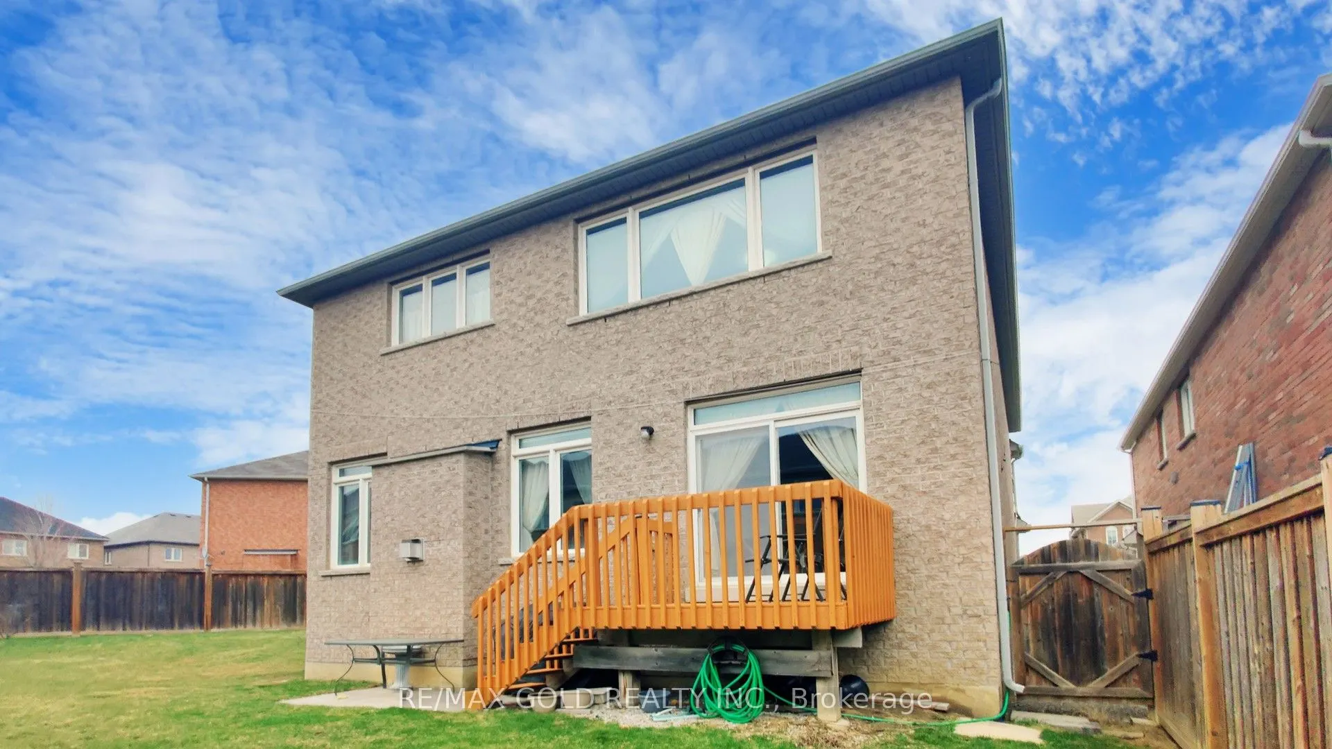 18 Kawana Road