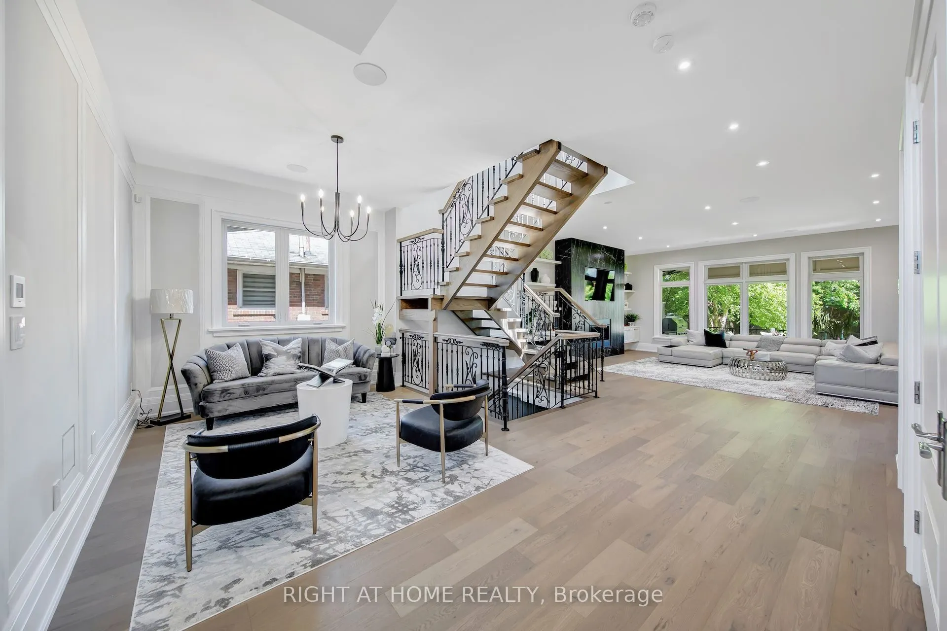 484 Avonwood Drive