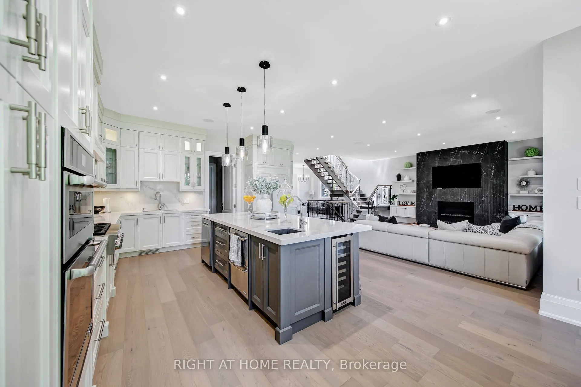 484 Avonwood Drive