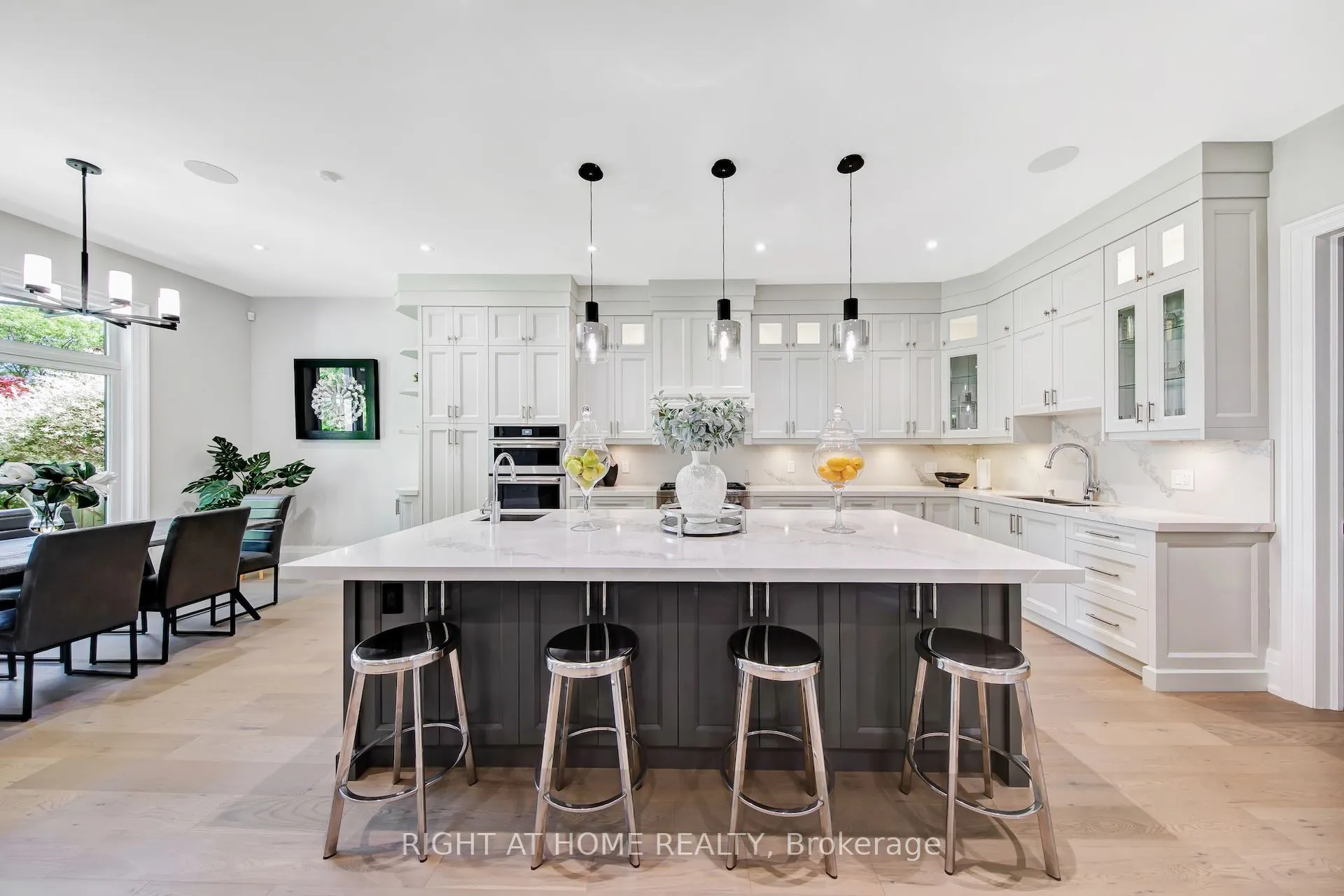 484 Avonwood Drive