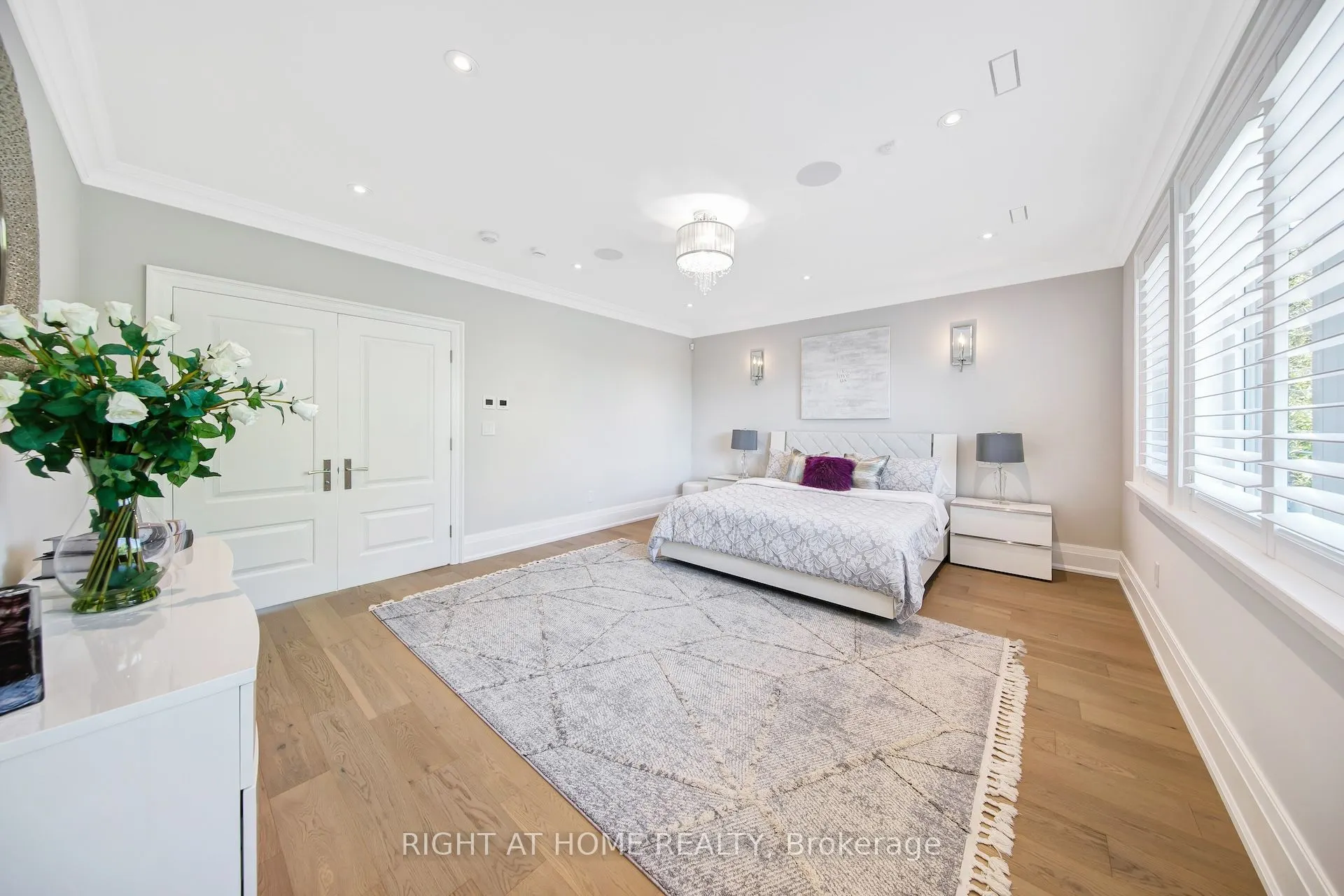 484 Avonwood Drive