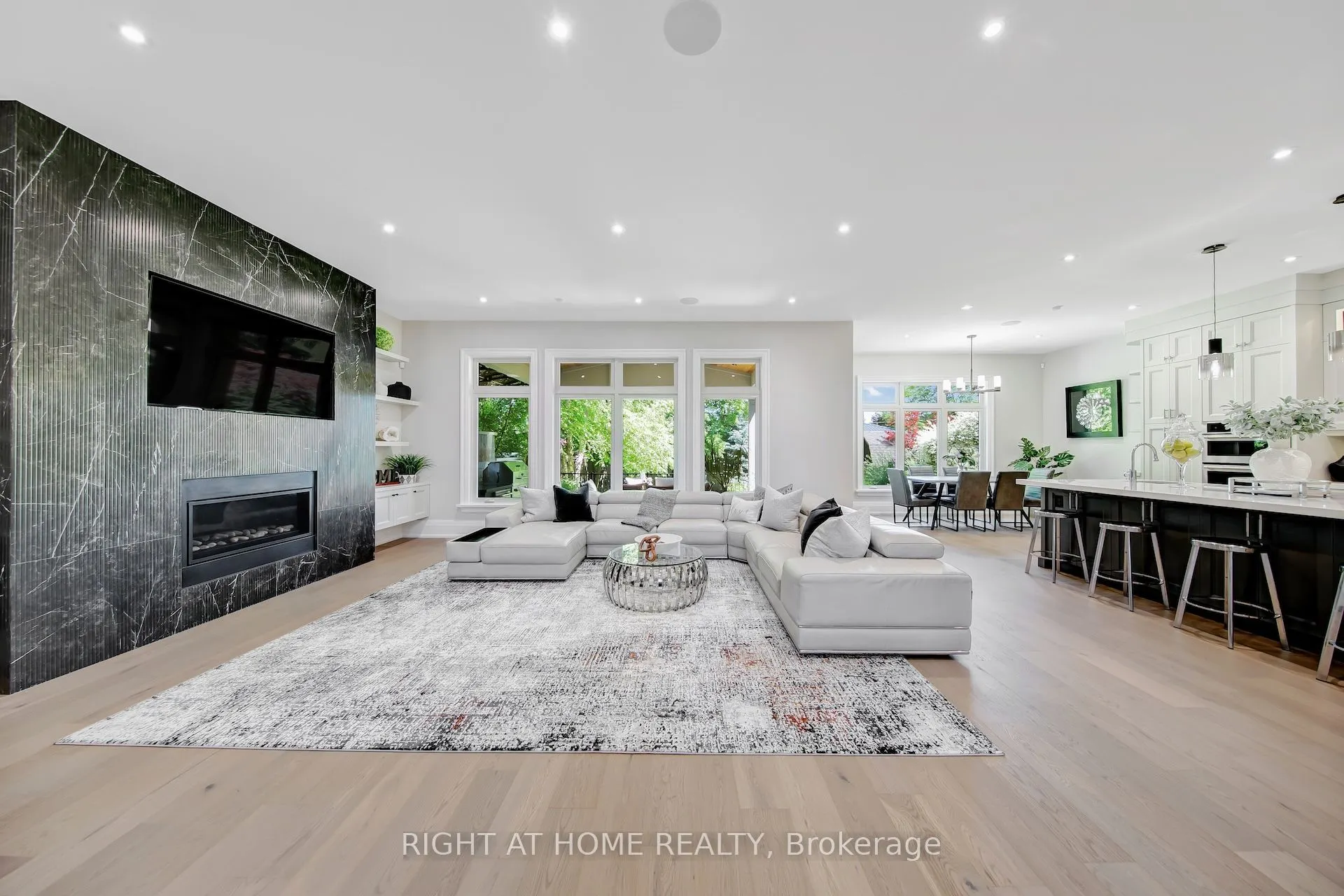 484 Avonwood Drive