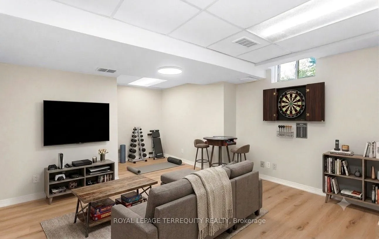 5950 Glen Erin Drive #50