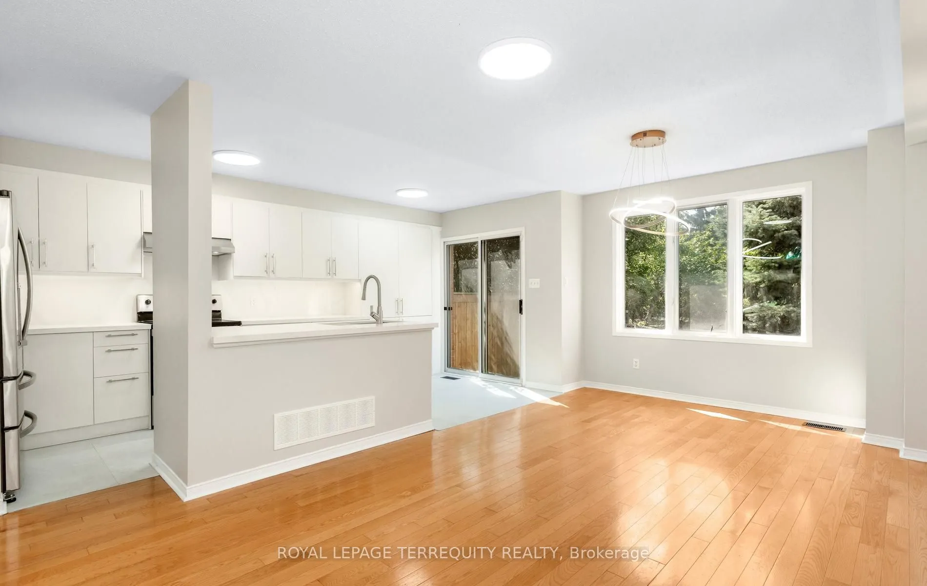 5950 Glen Erin Drive #50