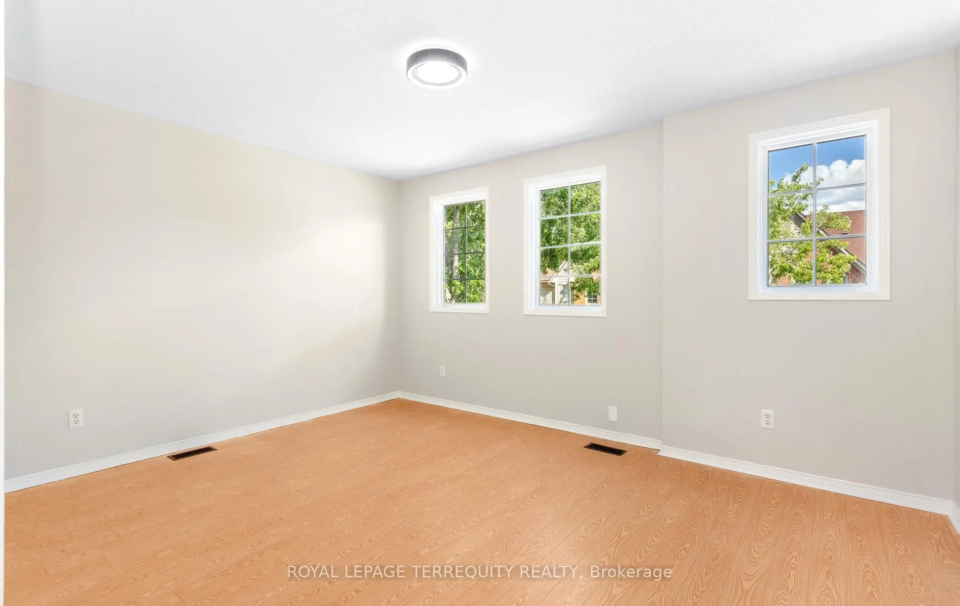 5950 Glen Erin Drive #50