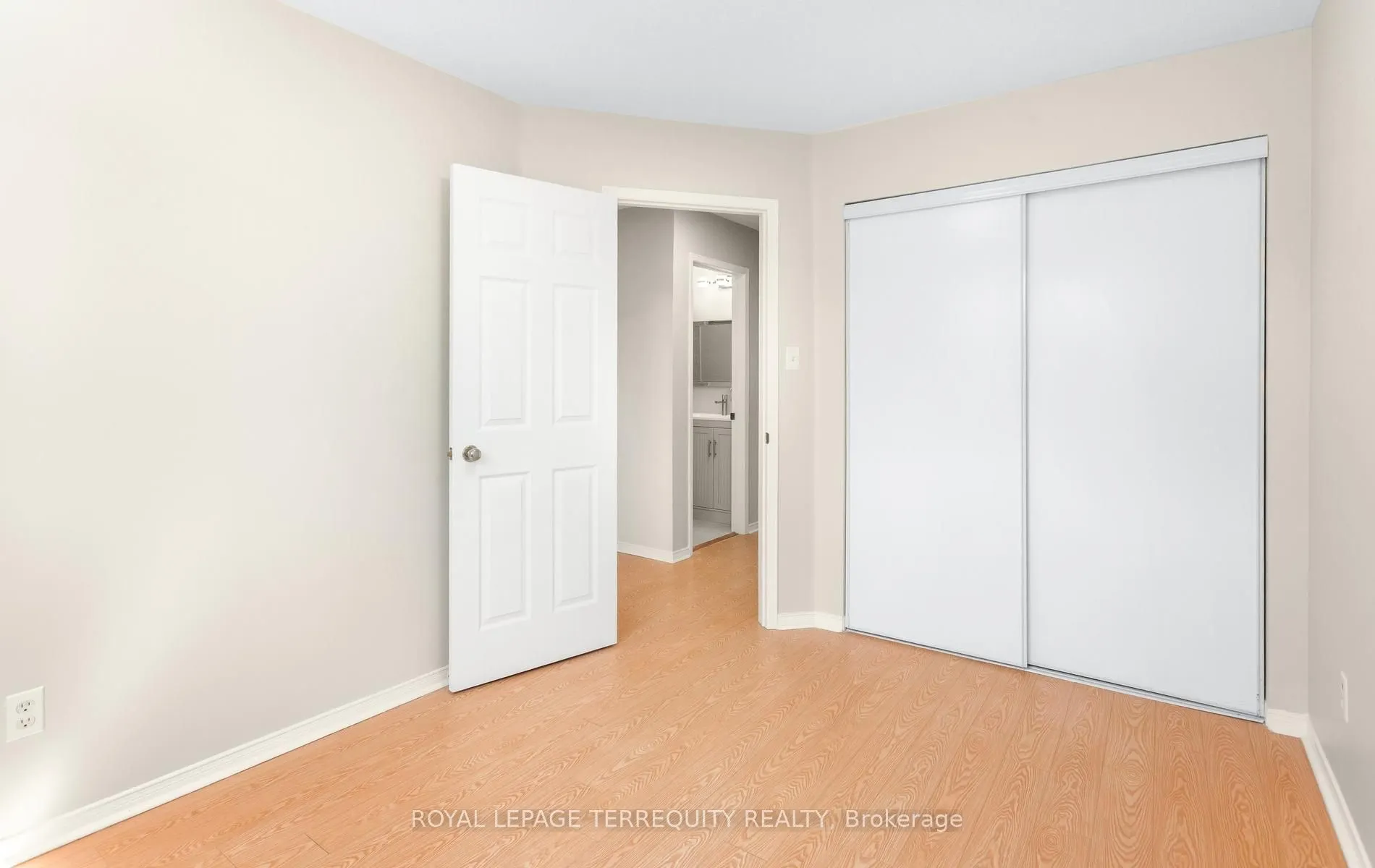 5950 Glen Erin Drive #50