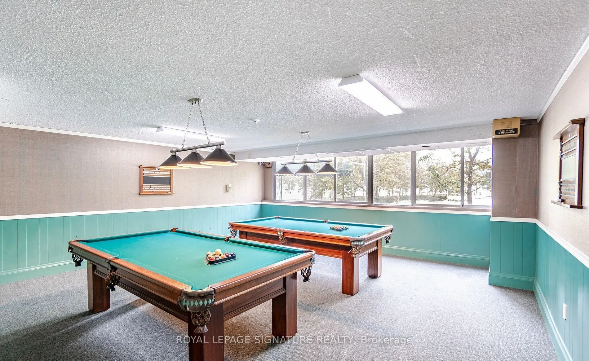 3590 Kaneff Crescent #1407