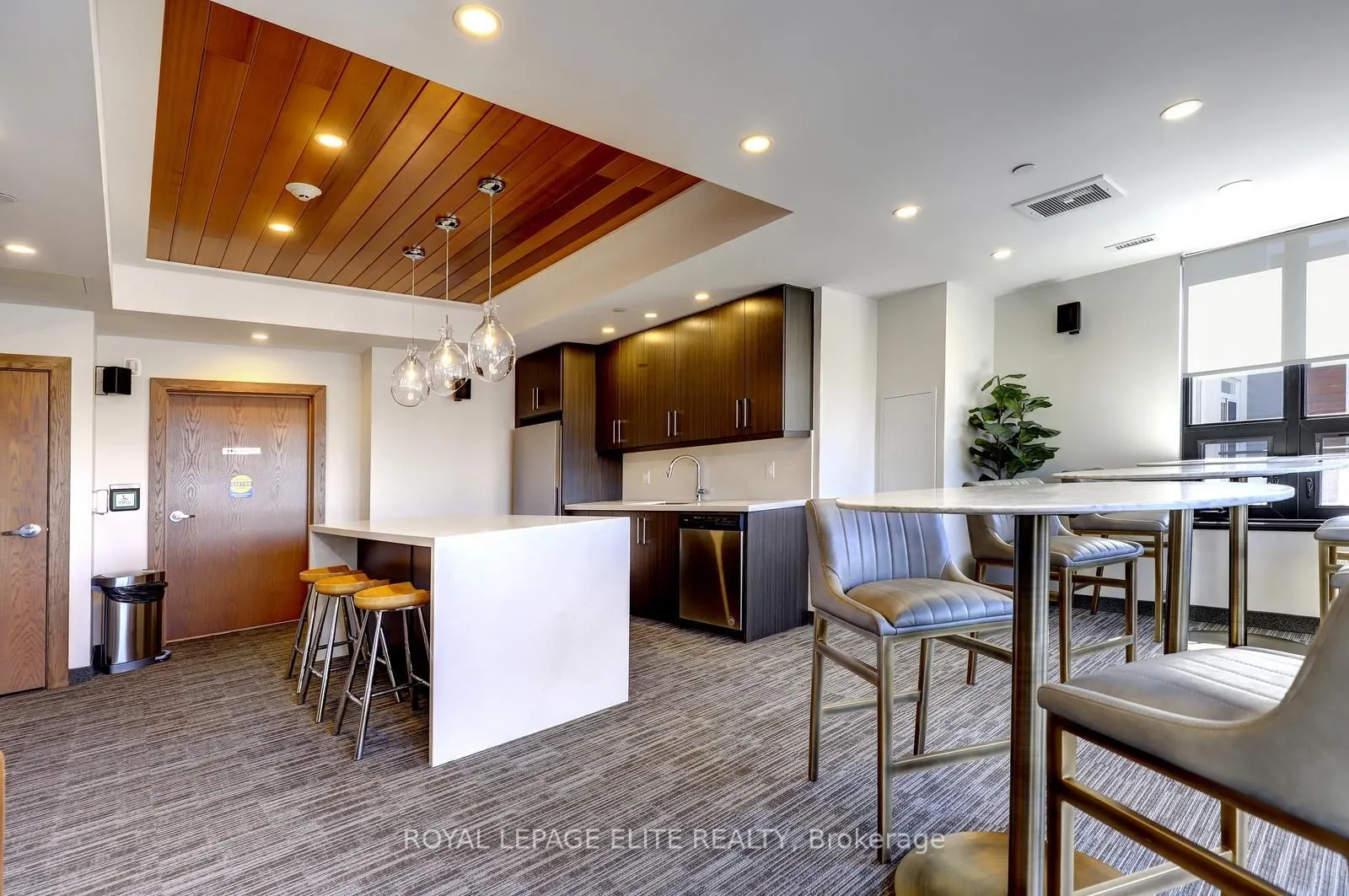340 Plains Road E #303