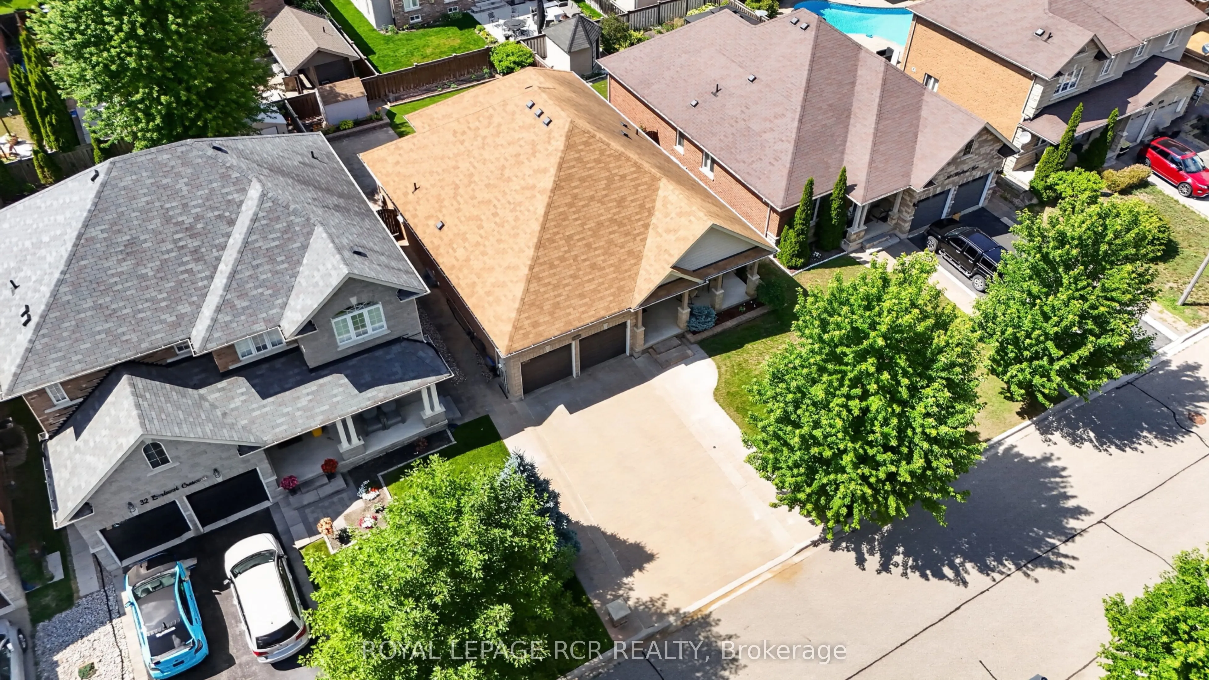 30 Borland Crescent
