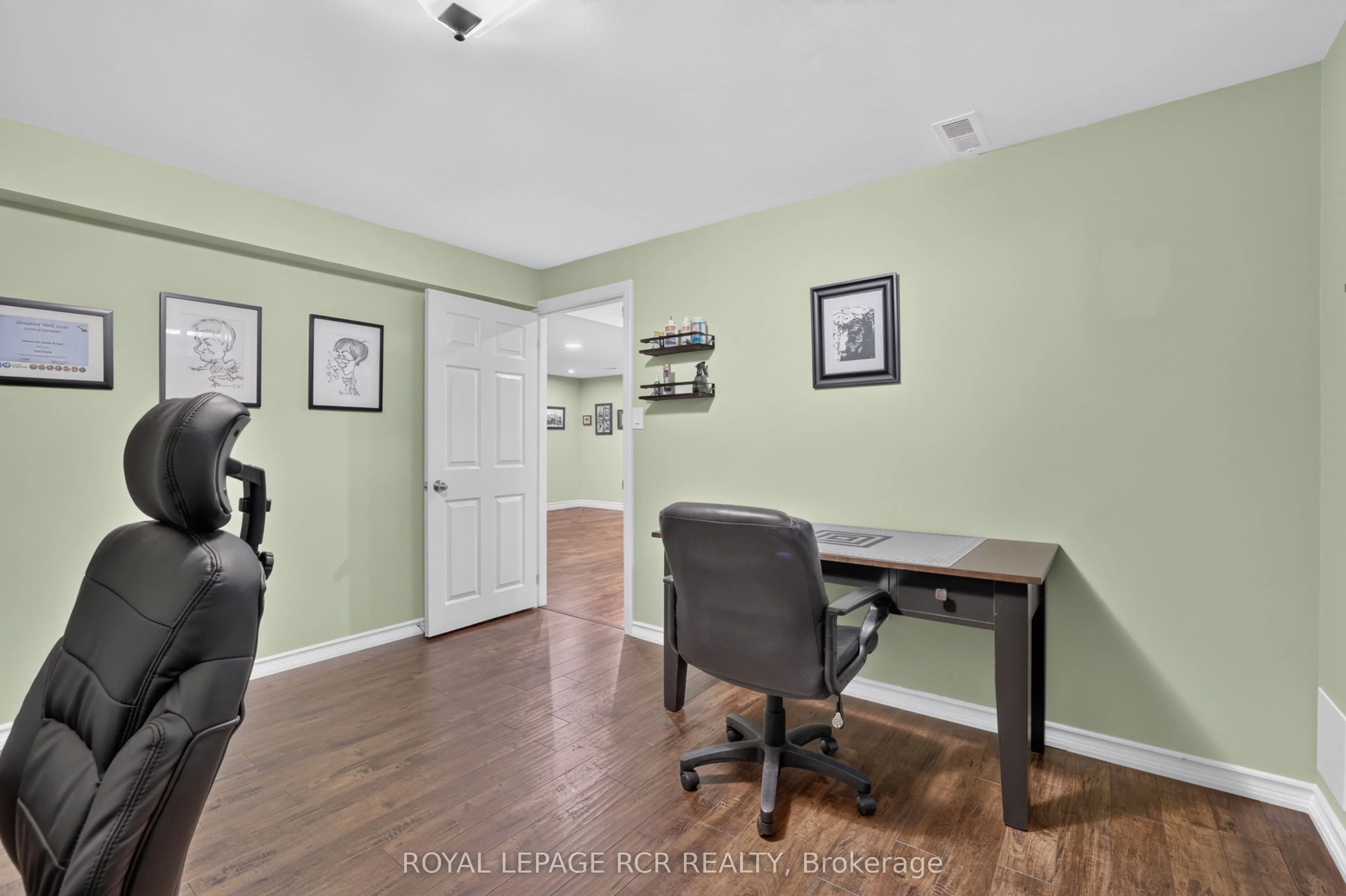 30 Borland Crescent