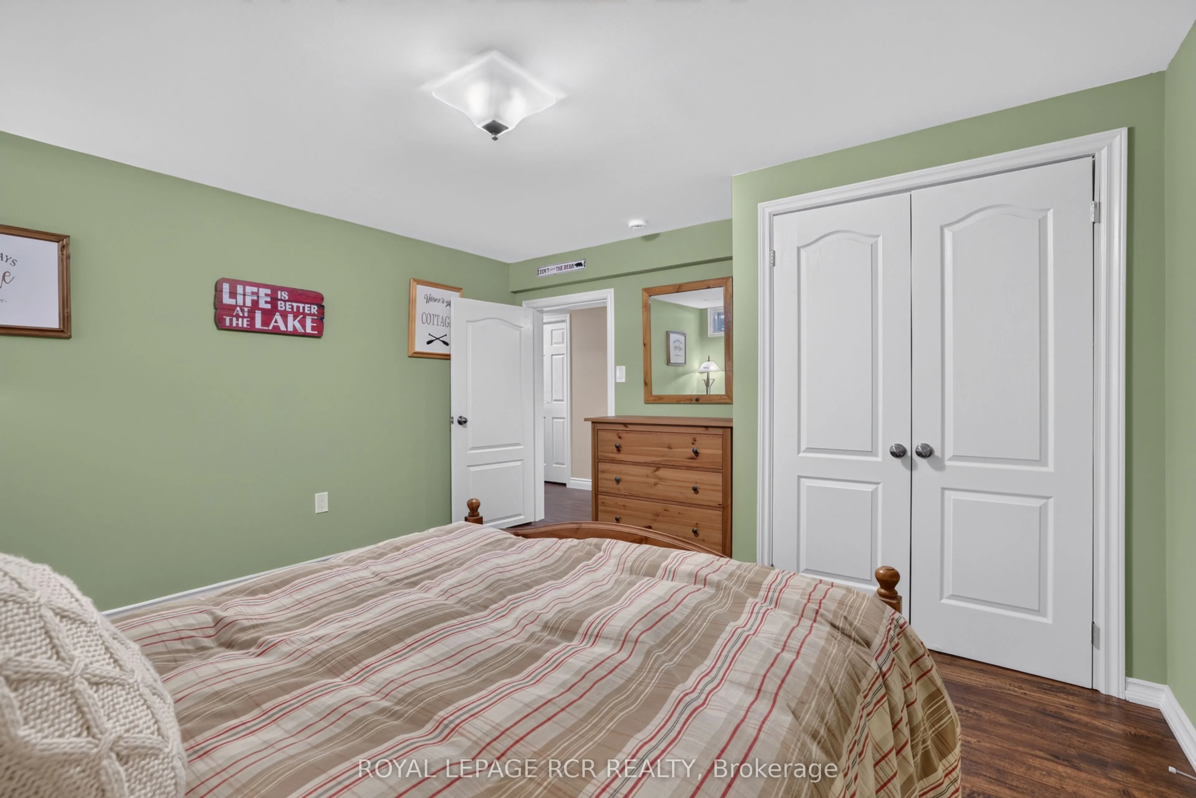 30 Borland Crescent