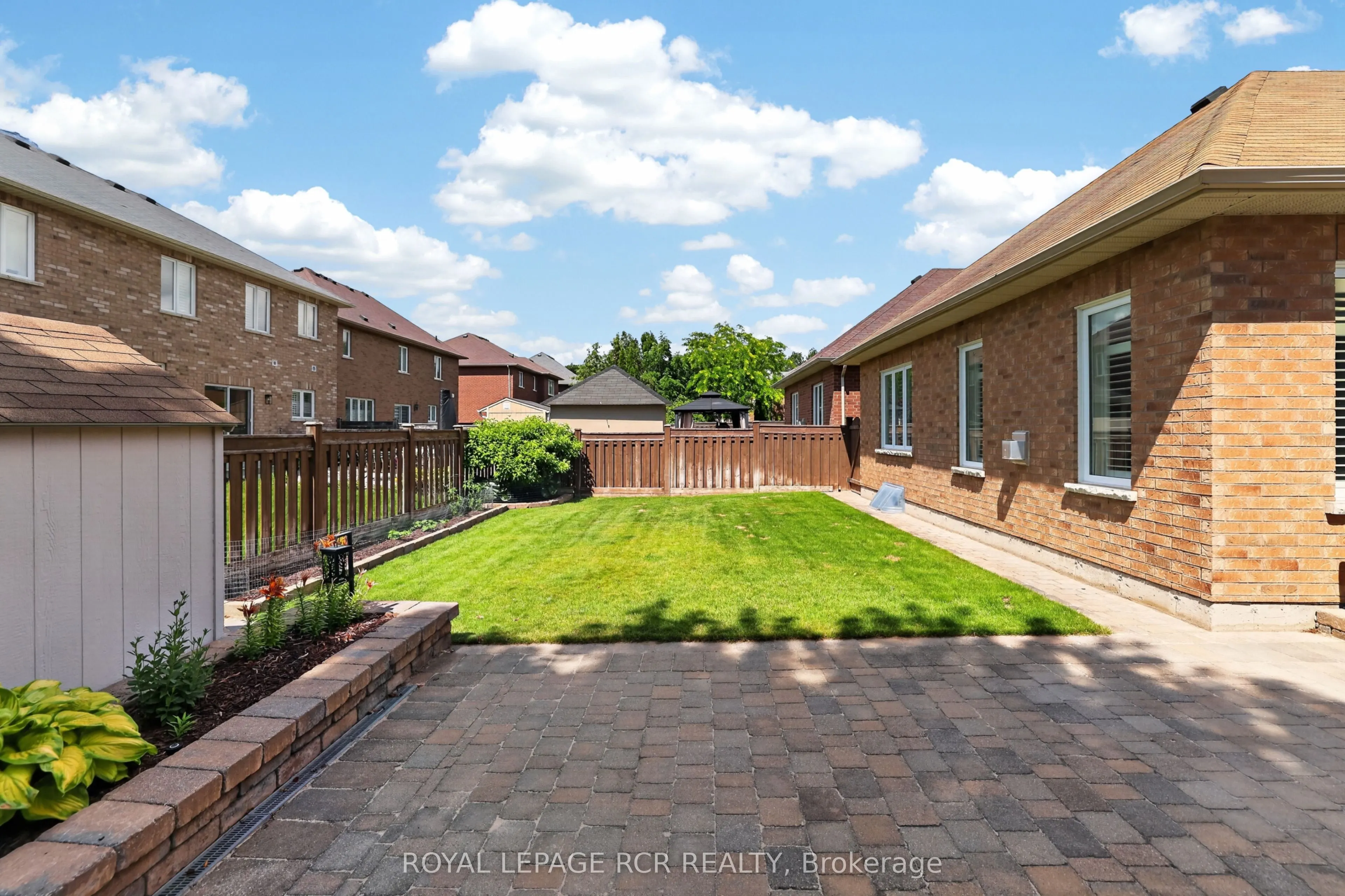 30 Borland Crescent
