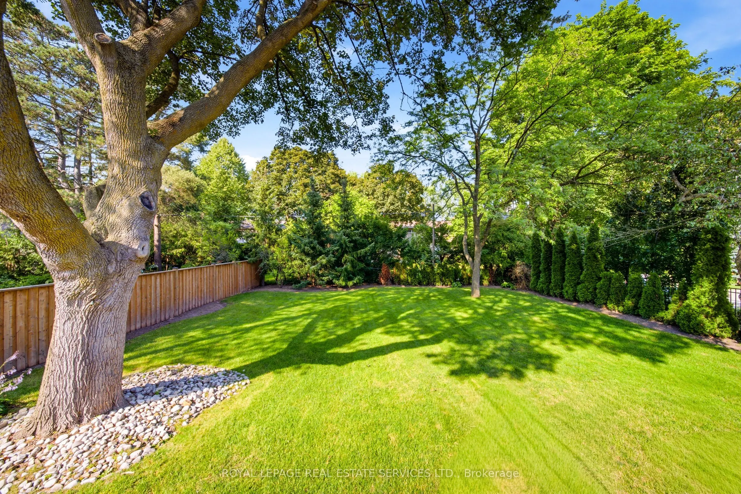 59 Edgevalley Drive