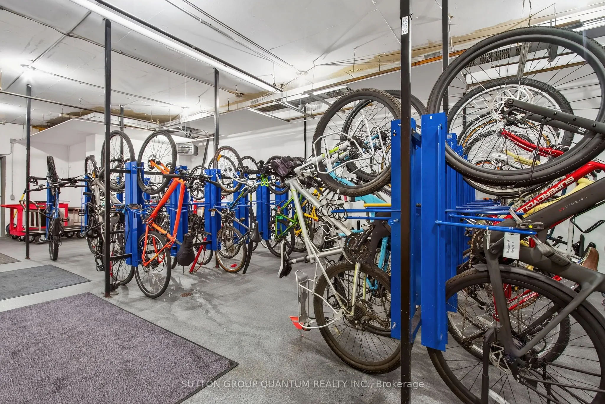 965 Inverhouse Drive #504