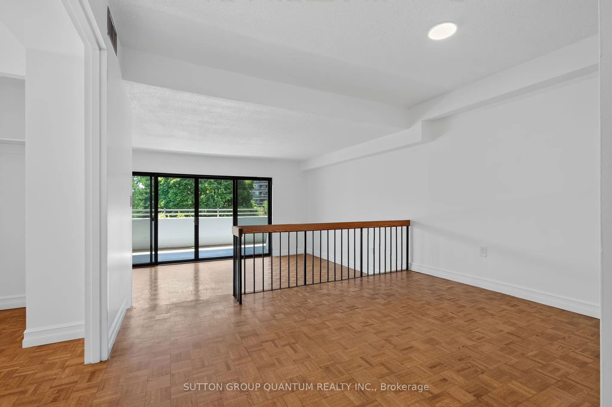 965 Inverhouse Drive #504