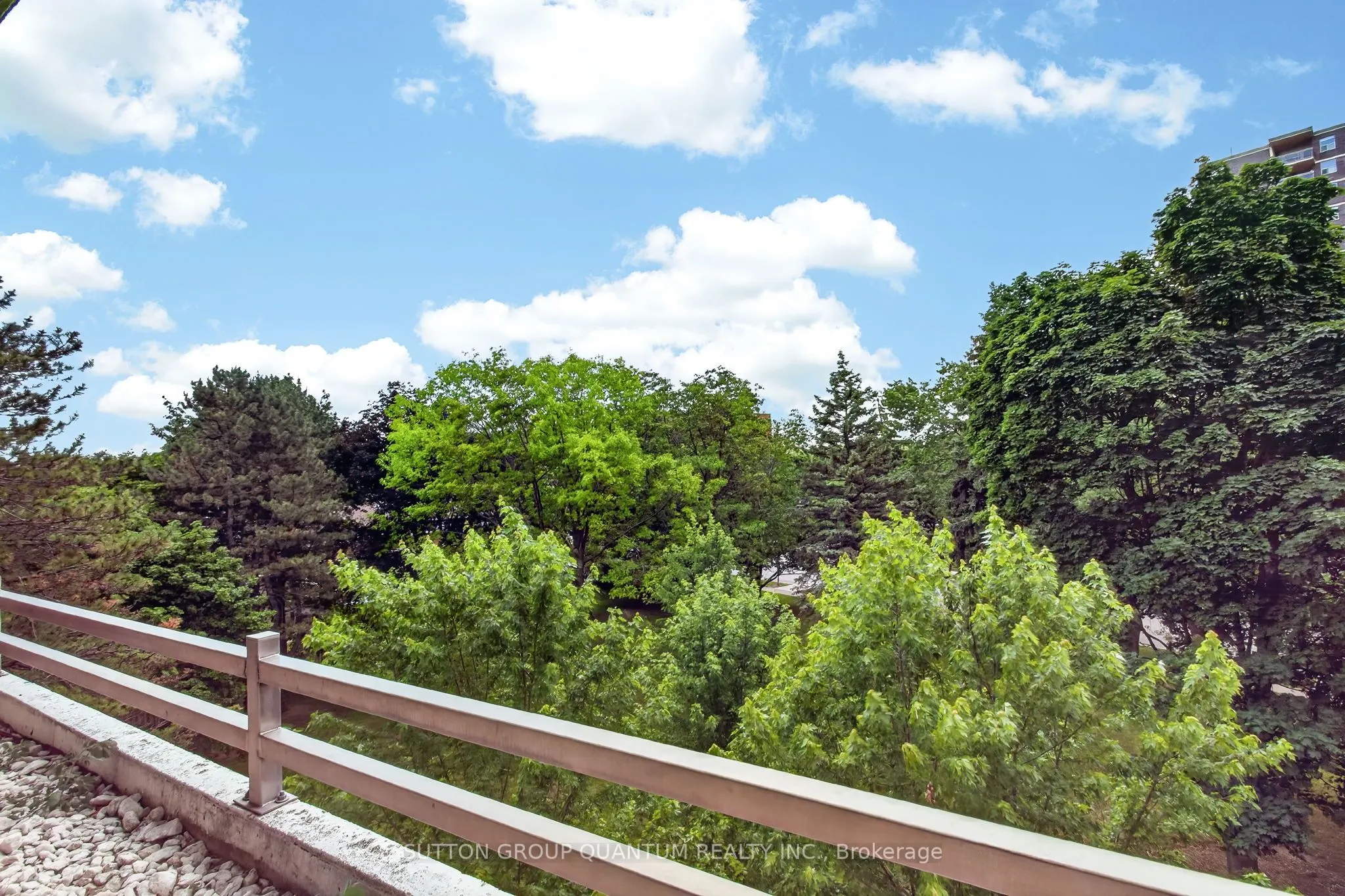 965 Inverhouse Drive #504