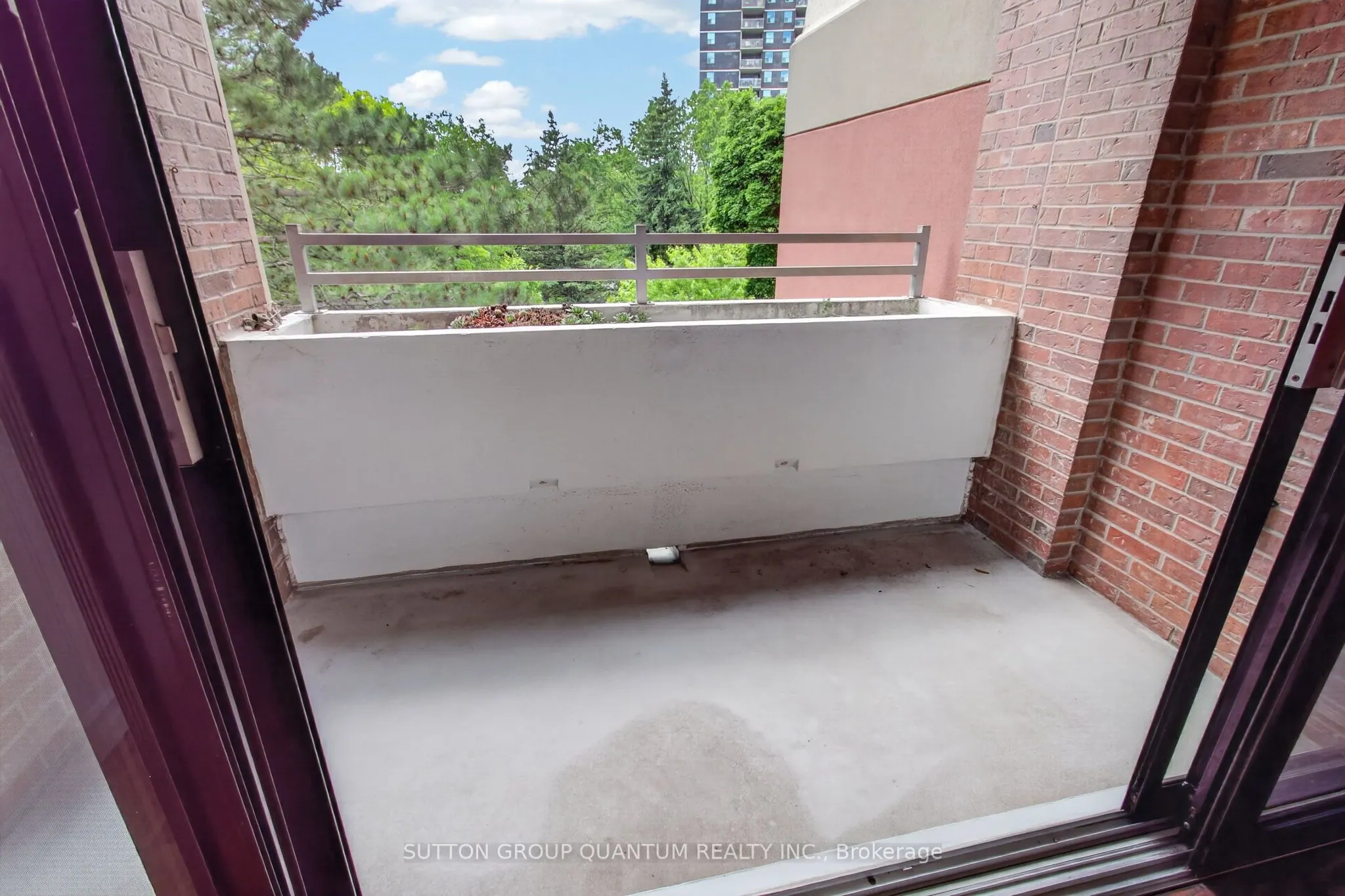 965 Inverhouse Drive #504